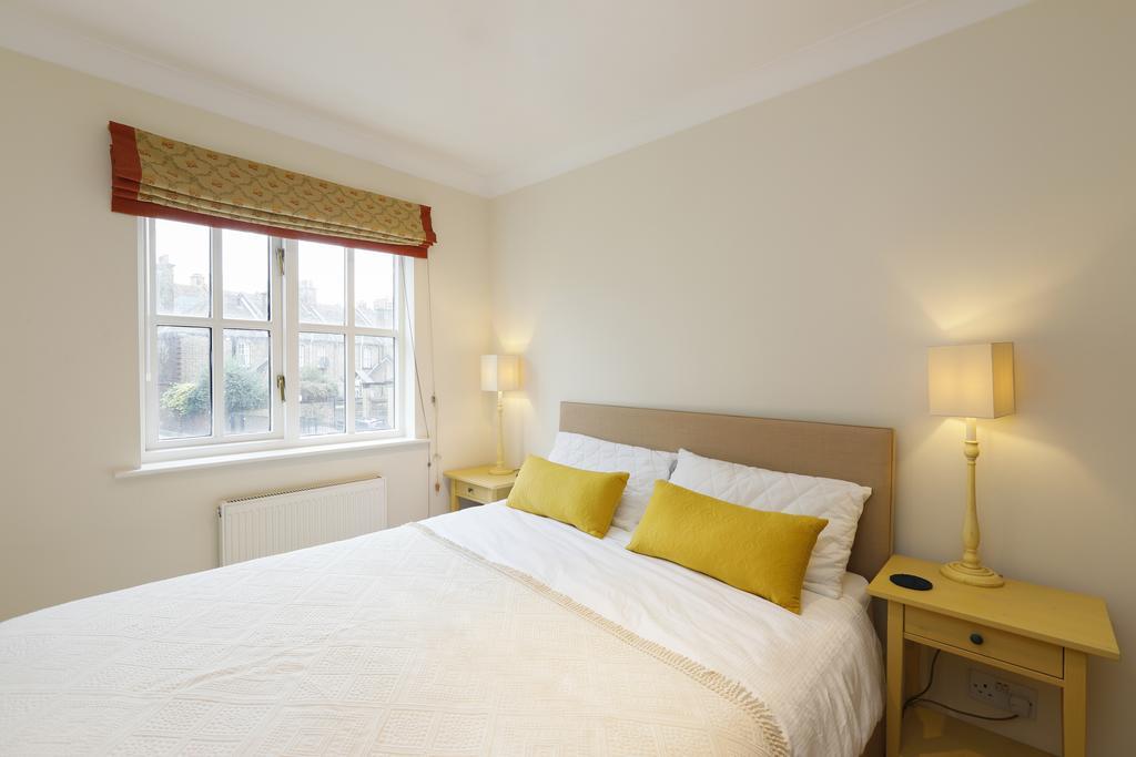 Beautiful Flat With Terrace Apartment ลอนดอน ภายนอก รูปภาพ